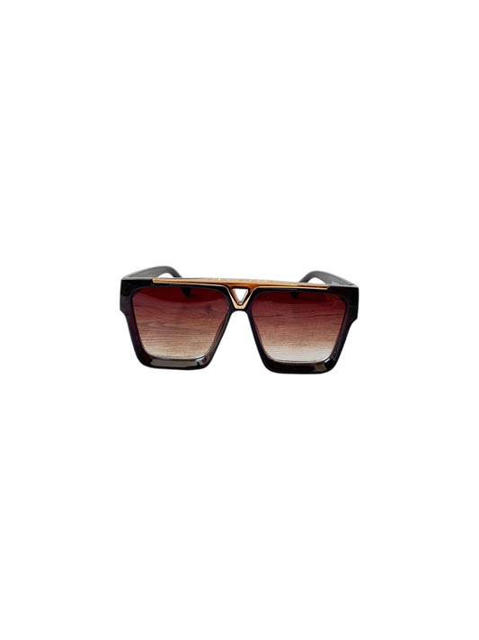 Louis Vuitton- 21062 – Red Gradient – Gold Brow – Sunglasses