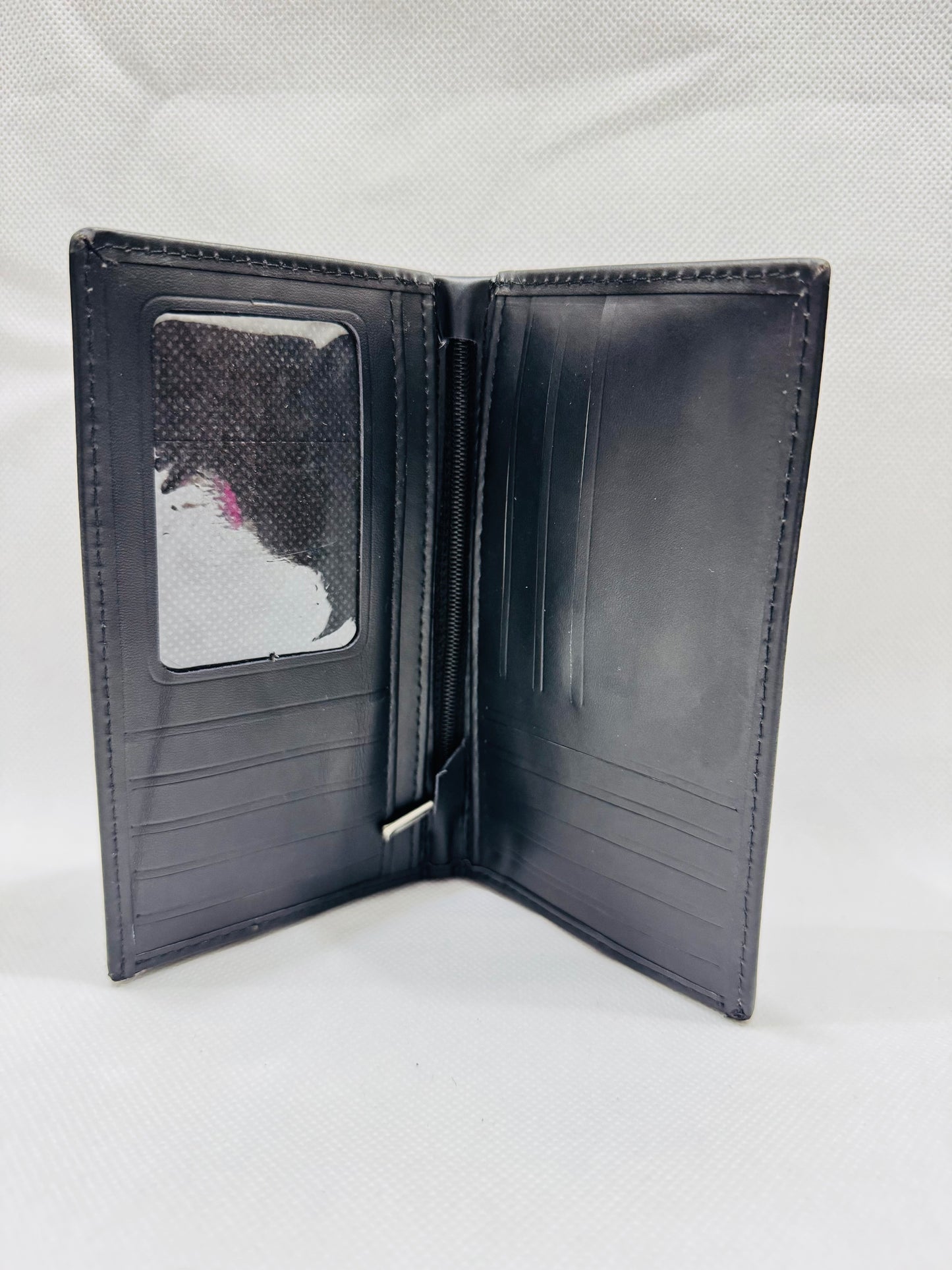 Classic Midnight Black Leather Wallet – Sleek & Timeless