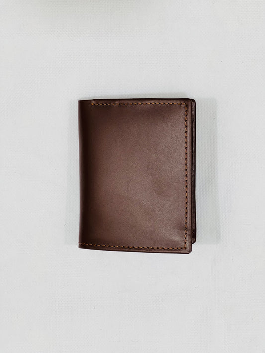 Classic Bifold Leather Wallet – Saddle Brown Perfection