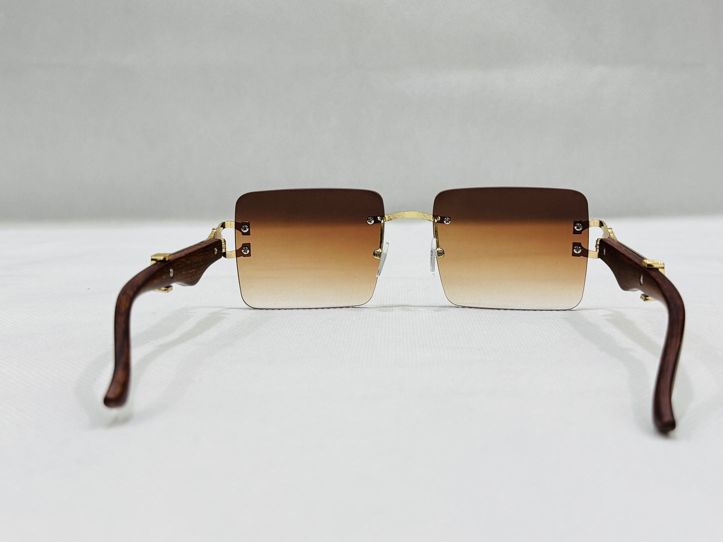 Cartier-Luxury Square Sunglasses with Warm Gradient Lenses and Gold Accents
